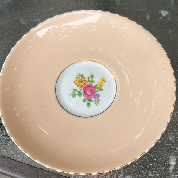 Vintage ROYAL CHELSEA English teacup and saucer. - Picture 7 of 9